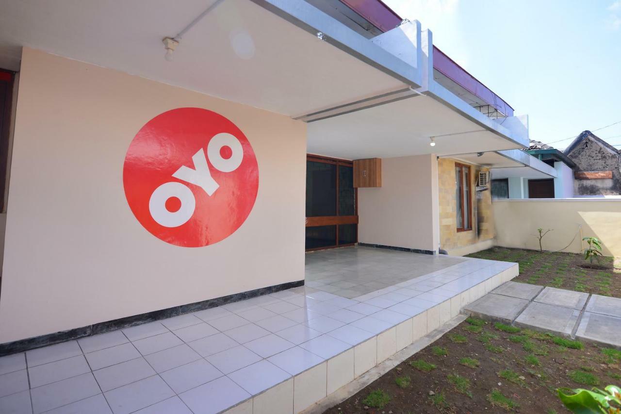Super Oyo 1046 Omah Pathok Ξενοδοχείο Γιογκιακάρτα Εξωτερικό φωτογραφία